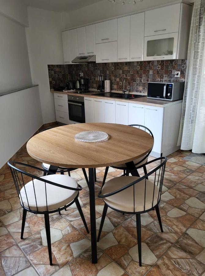 Kouros Studios Kavala Extérieur photo