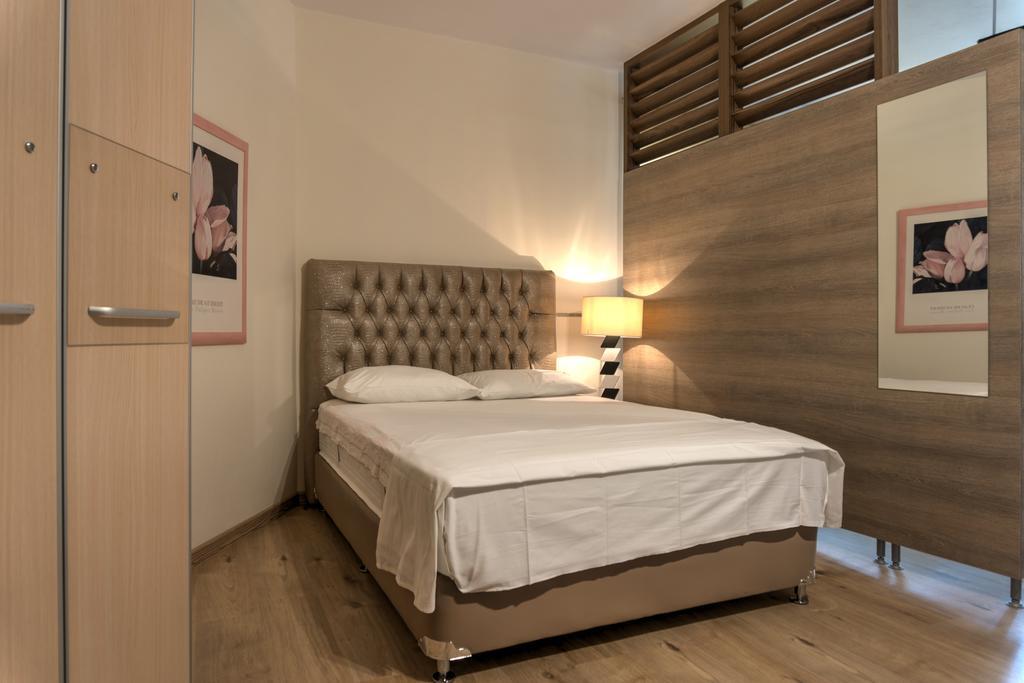 Kouros Studios Kavala Extérieur photo